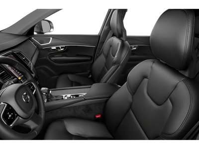 2021 Volvo XC90 T6 Momentum