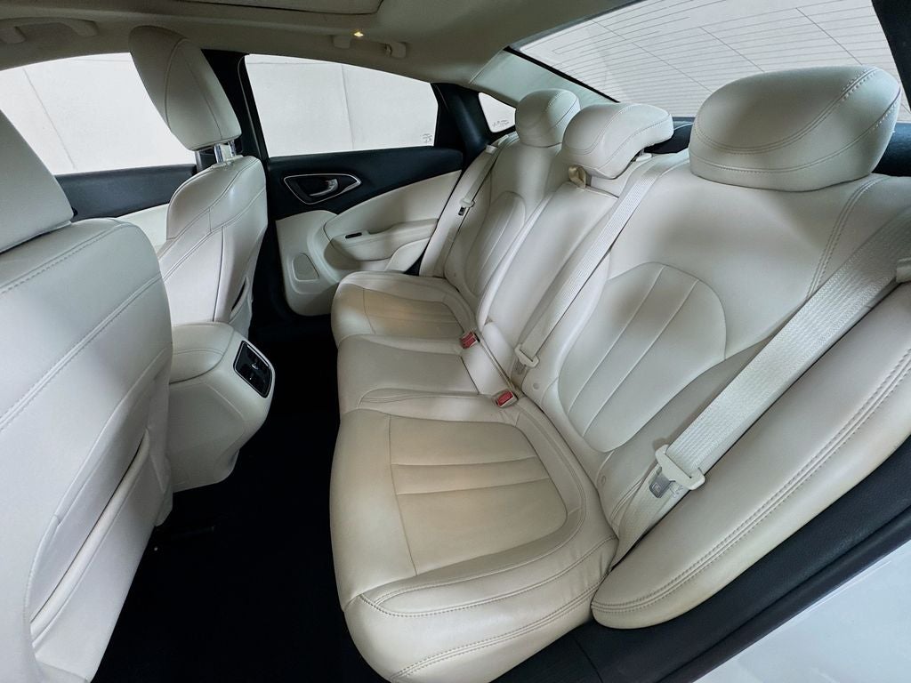 2015 Chrysler 200 C AWD