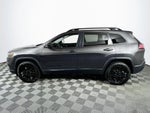2023 Jeep Cherokee Altitude 4X4 Lux Elite Package