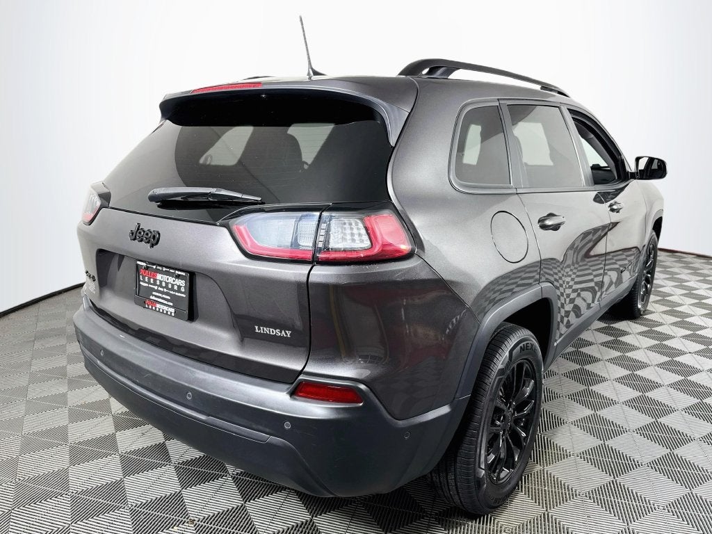 2023 Jeep Cherokee Altitude 4X4 Lux Elite Package