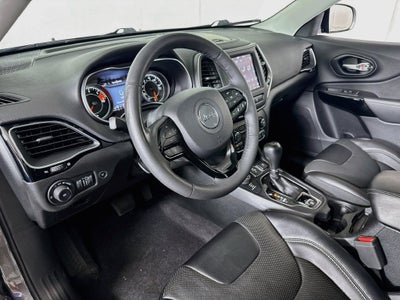 2023 Jeep Cherokee Altitude 4X4 Lux Elite Package