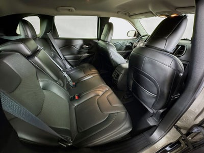 2021 Jeep Cherokee Latitude Luxury 4X4