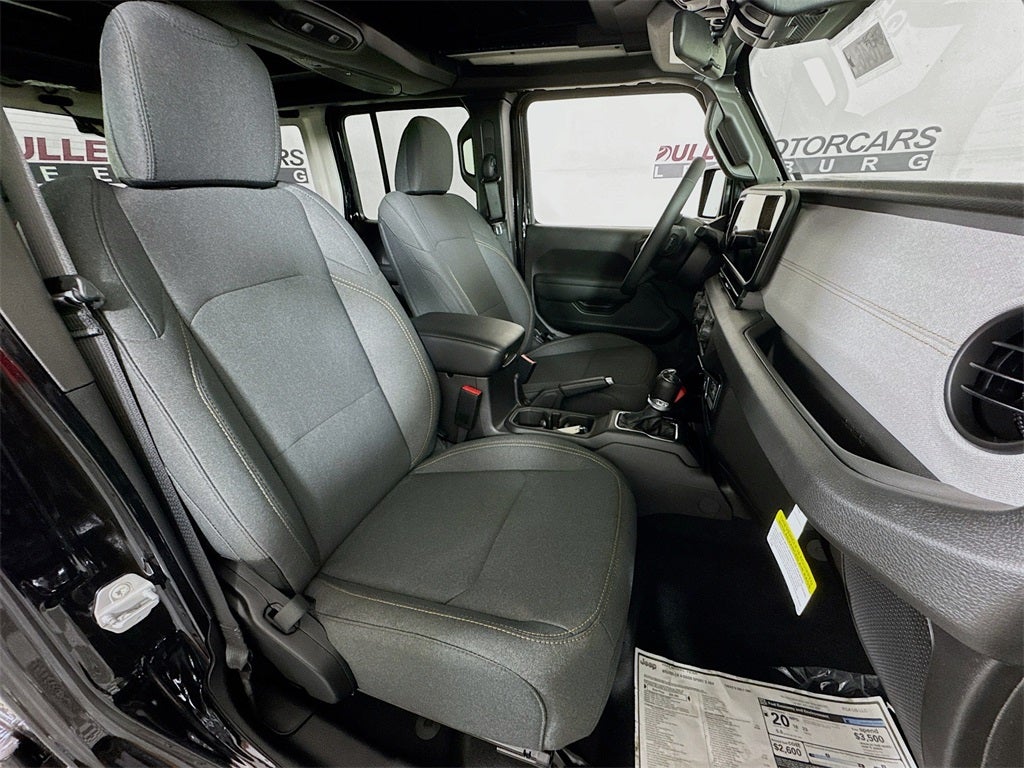 2025 Jeep Wrangler Sport S