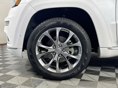 2019 Jeep Grand Cherokee Summit Platinum Series Group