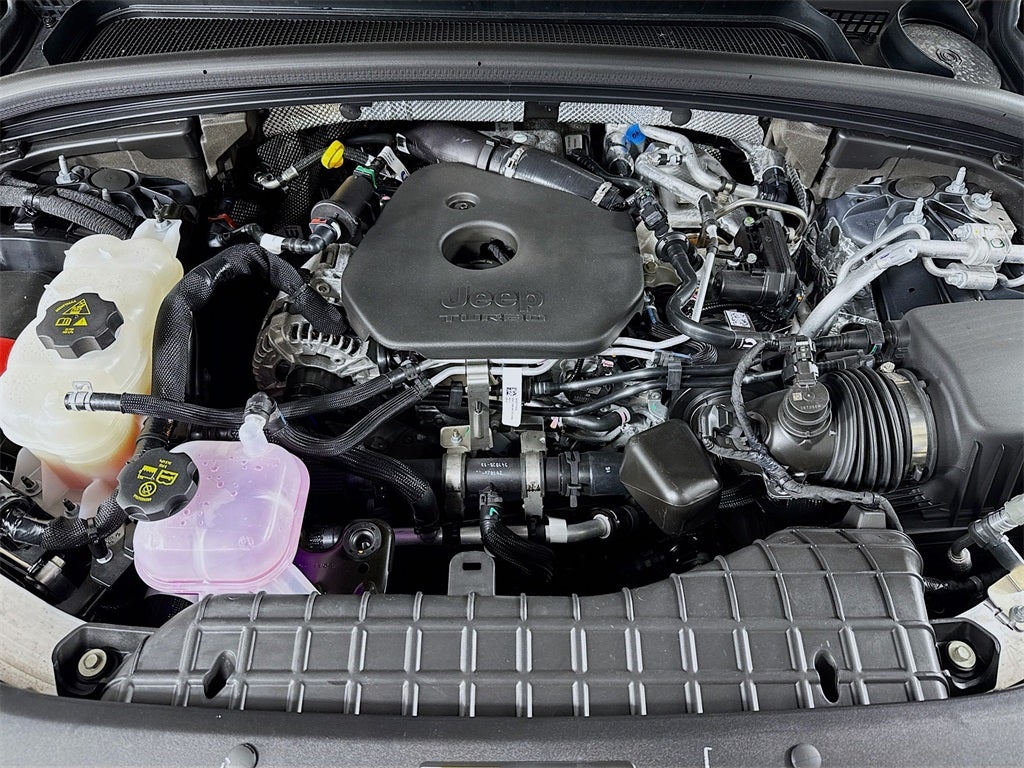 2026 Jeep Grand Cherokee Laredo