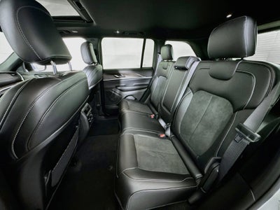 2026 Jeep Grand Cherokee Altitude
