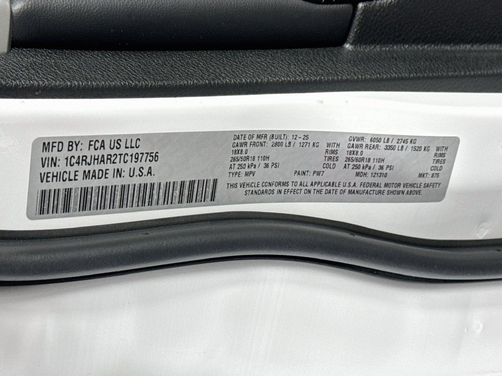 2026 Jeep Grand Cherokee Altitude