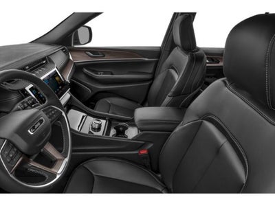 2026 Jeep Grand Cherokee Altitude