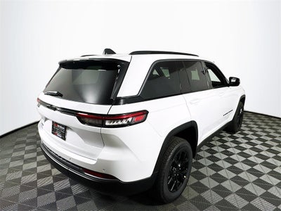 2026 Jeep Grand Cherokee Laredo