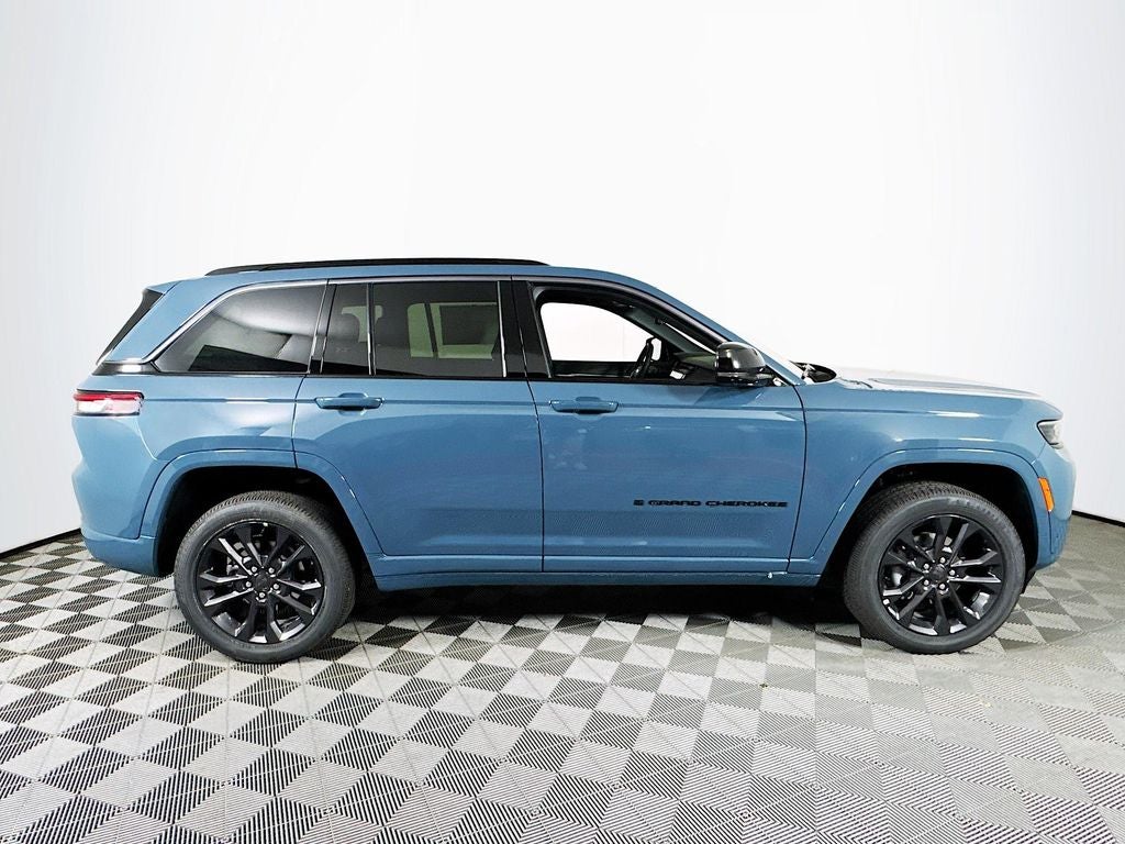 2026 Jeep Grand Cherokee Limited Reserve