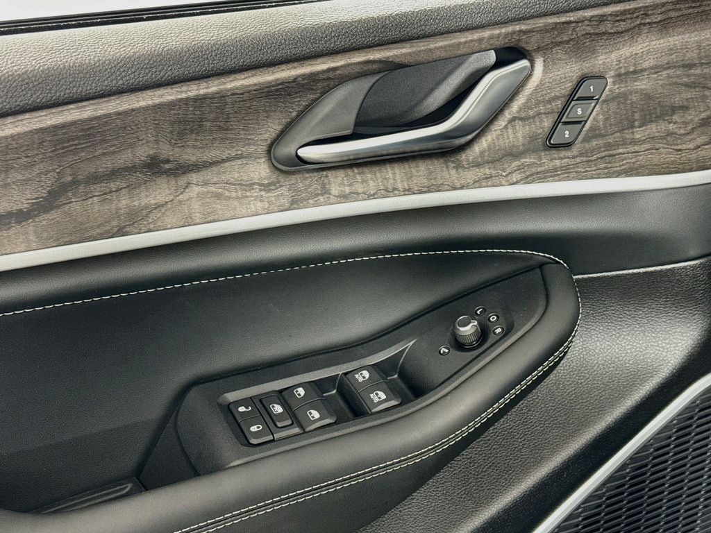 2027 Jeep Grand Cherokee Limited Reserve