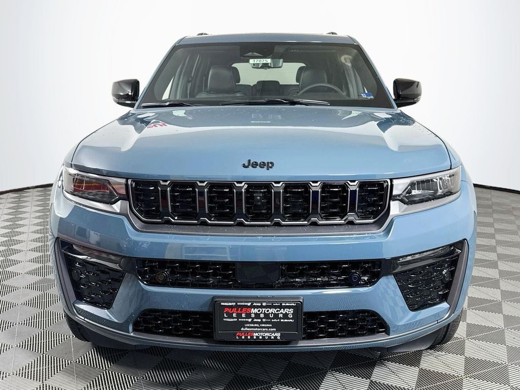 2027 Jeep Grand Cherokee Limited Reserve