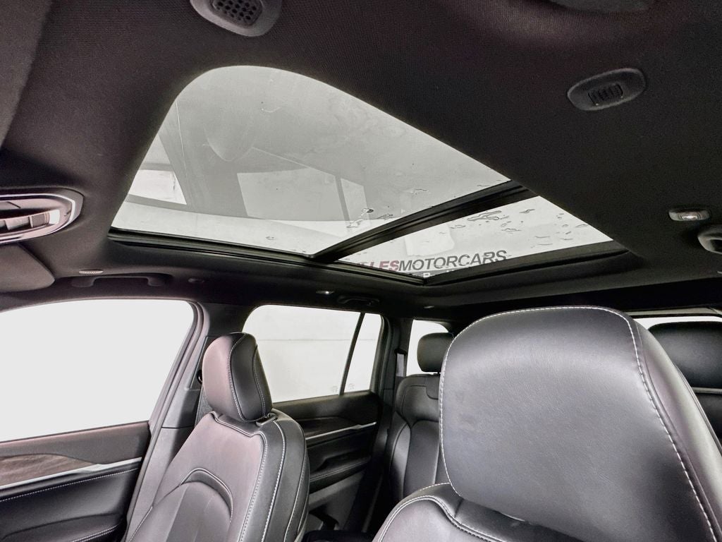2027 Jeep Grand Cherokee Limited Reserve