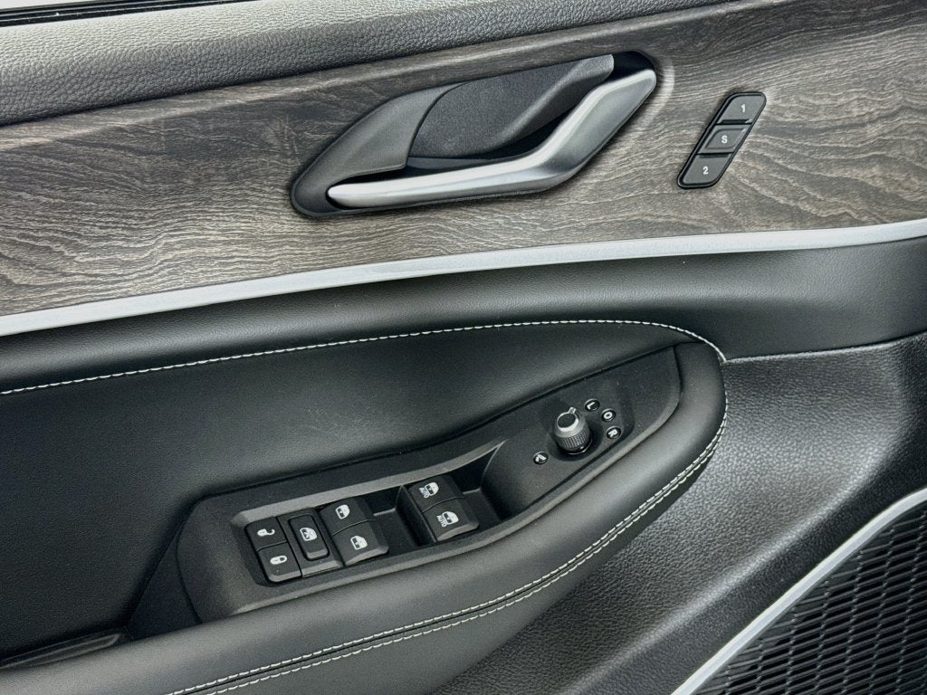 2027 Jeep Grand Cherokee Limited Reserve
