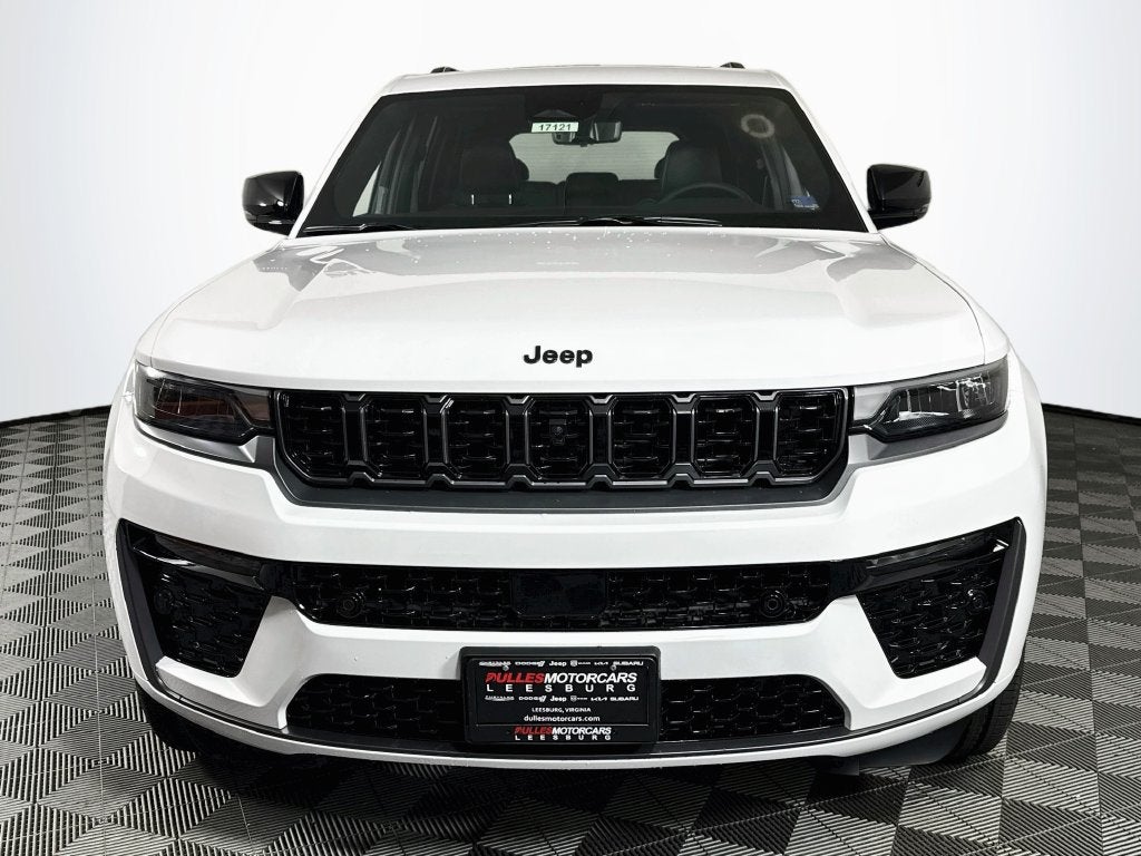 2027 Jeep Grand Cherokee Limited Reserve