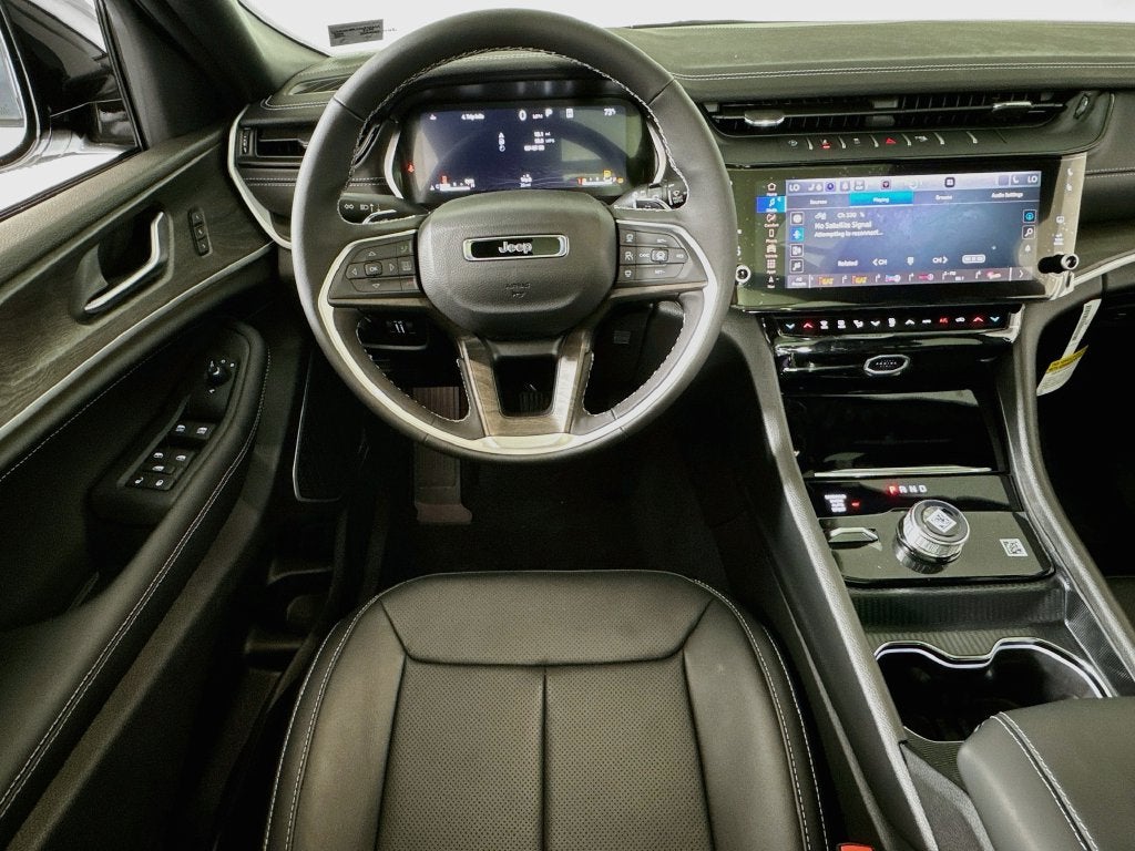 2027 Jeep Grand Cherokee Limited Reserve