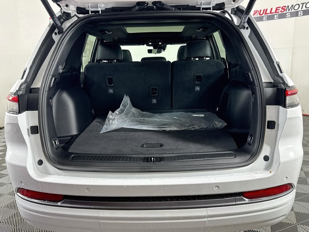 2027 Jeep Grand Cherokee Limited Reserve
