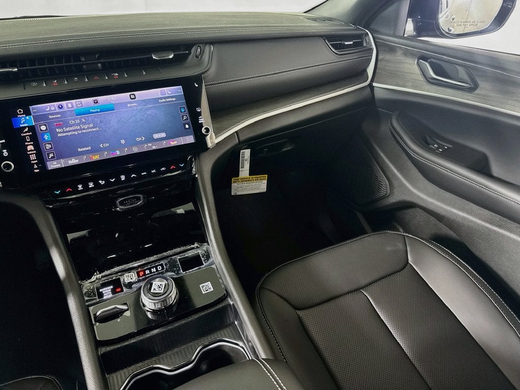 2027 Jeep Grand Cherokee Limited