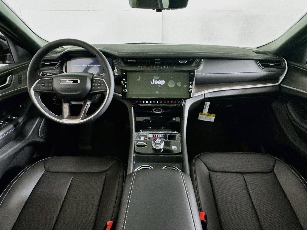2027 Jeep Grand Cherokee Limited