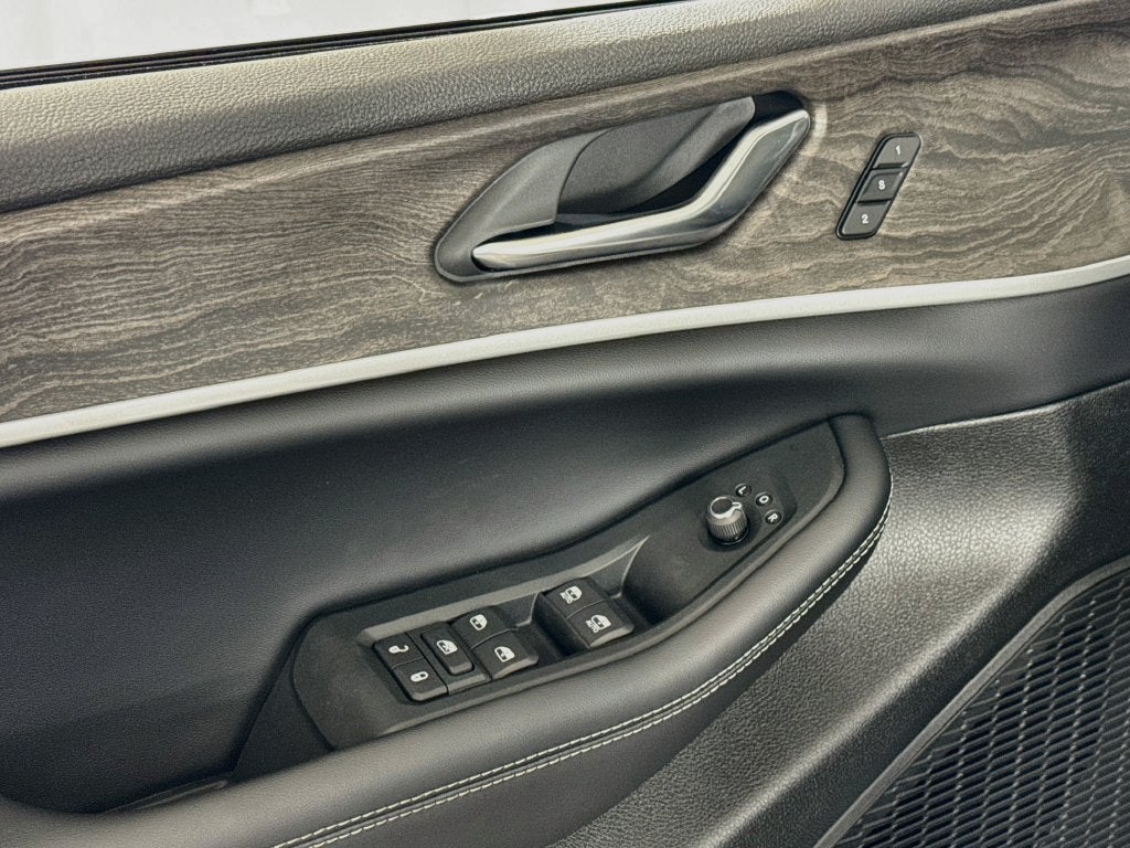 2027 Jeep Grand Cherokee Limited