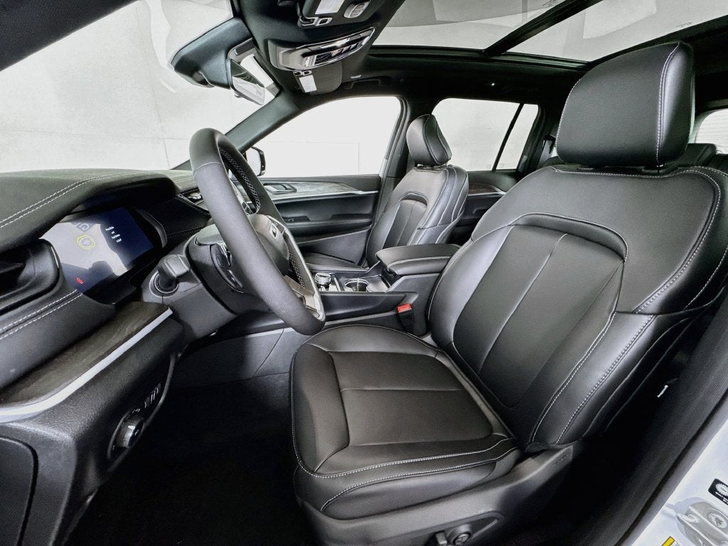 2027 Jeep Grand Cherokee Limited