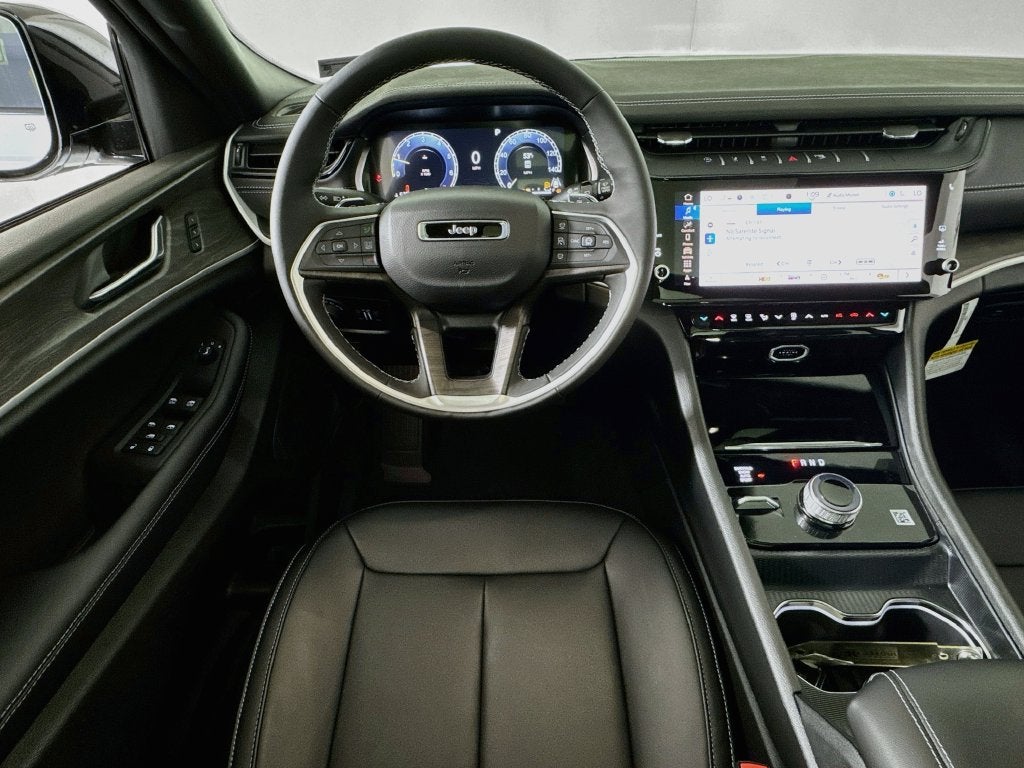 2027 Jeep Grand Cherokee Limited