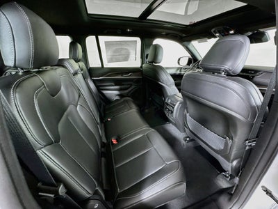 2027 Jeep Grand Cherokee Limited