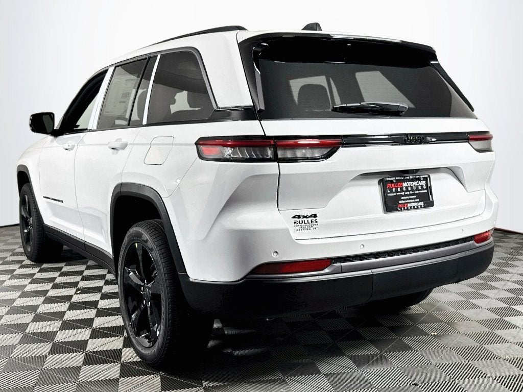 2027 Jeep Grand Cherokee Limited