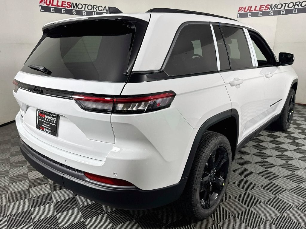 2027 Jeep Grand Cherokee Limited