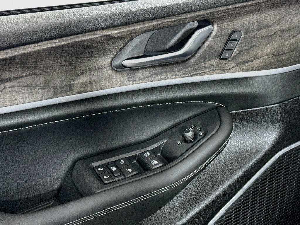 2027 Jeep Grand Cherokee Limited Reserve