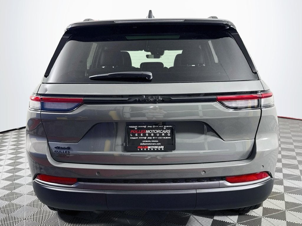 2027 Jeep Grand Cherokee Limited