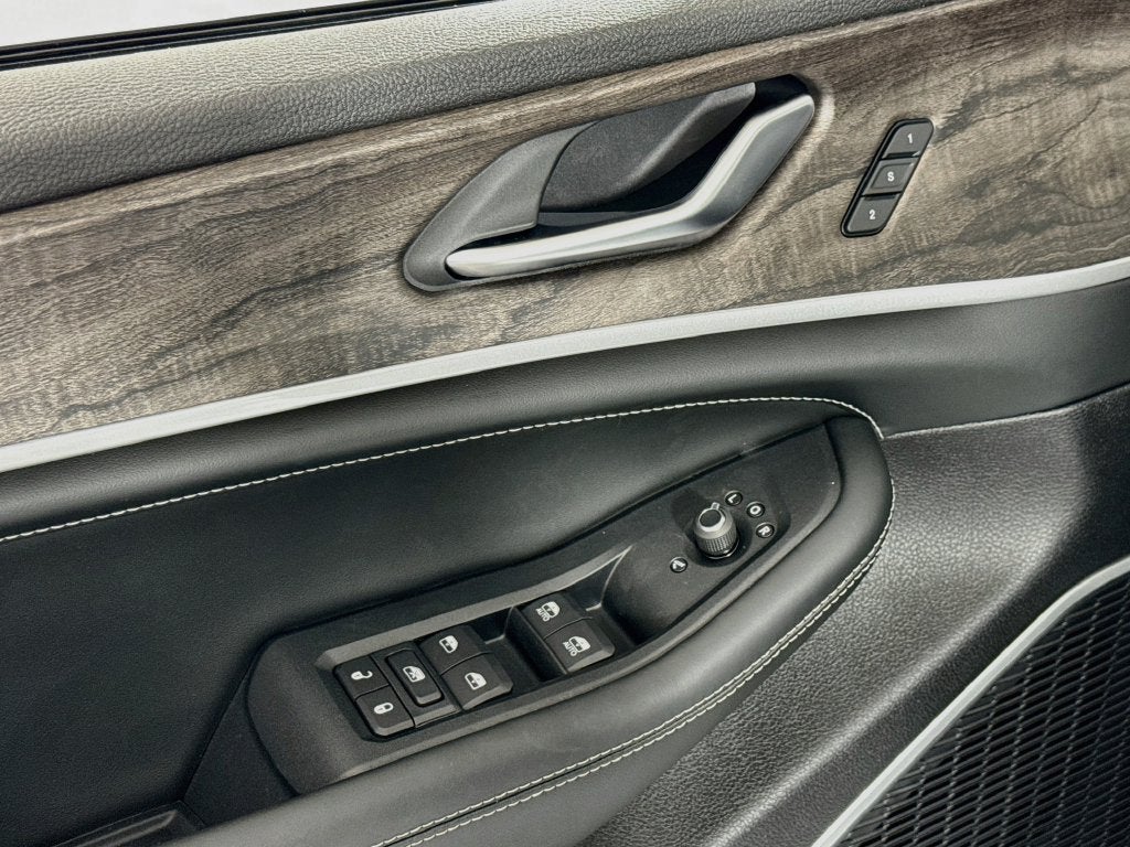 2027 Jeep Grand Cherokee Limited