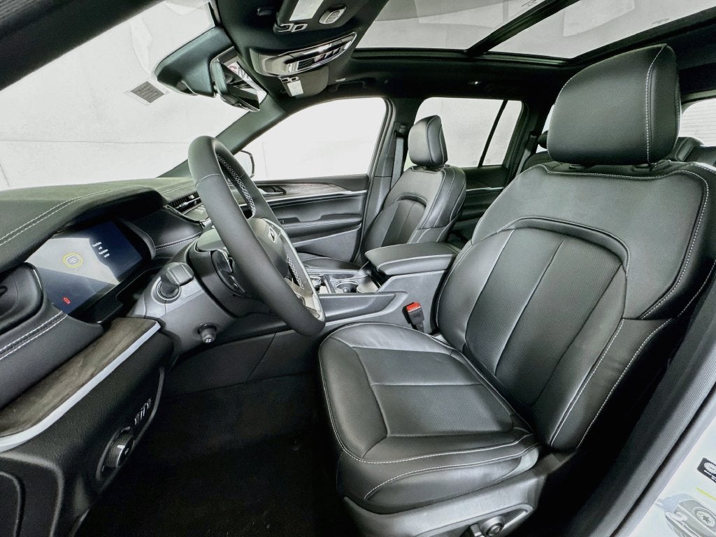 2027 Jeep Grand Cherokee Limited
