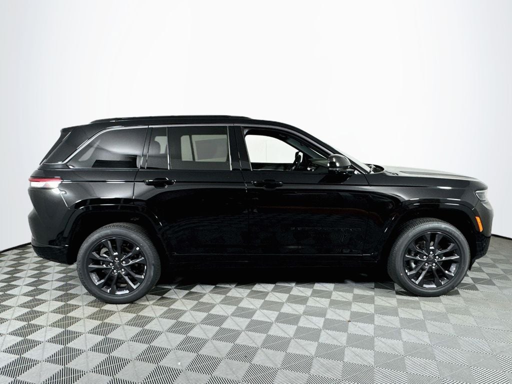 2026 Jeep Grand Cherokee Limited Reserve