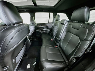 2027 Jeep Grand Cherokee Limited Reserve