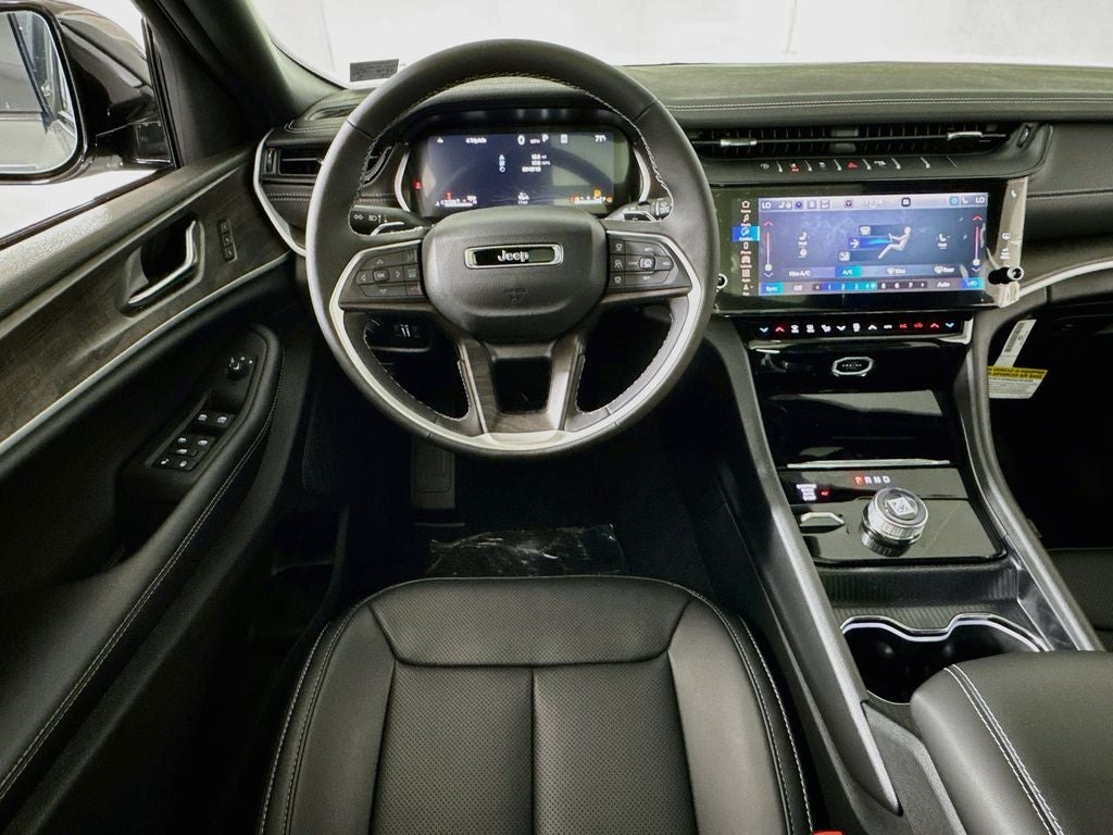 2027 Jeep Grand Cherokee Limited
