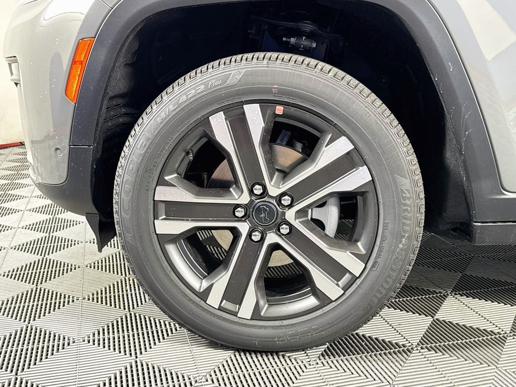 2027 Jeep Grand Cherokee Limited