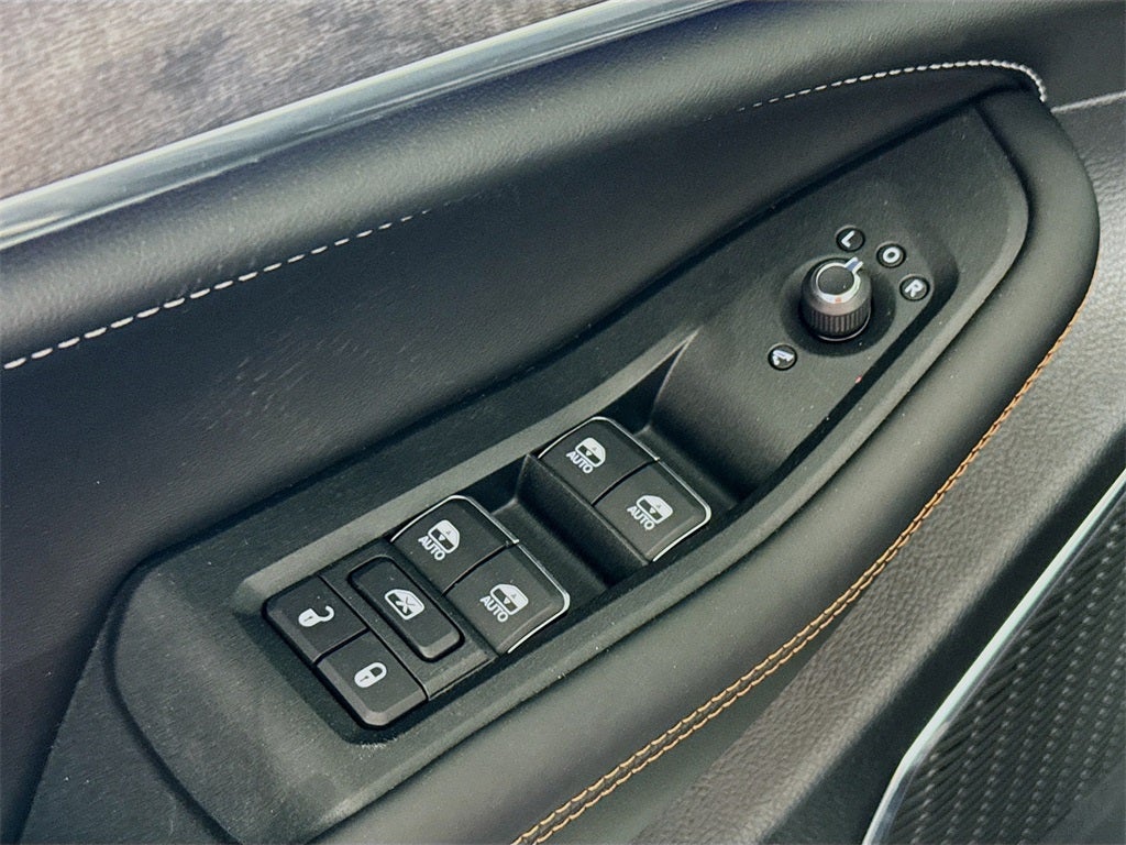 2025 Jeep Grand Cherokee Overland