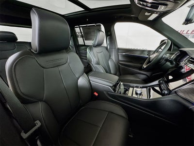 2025 Jeep Grand Cherokee Overland