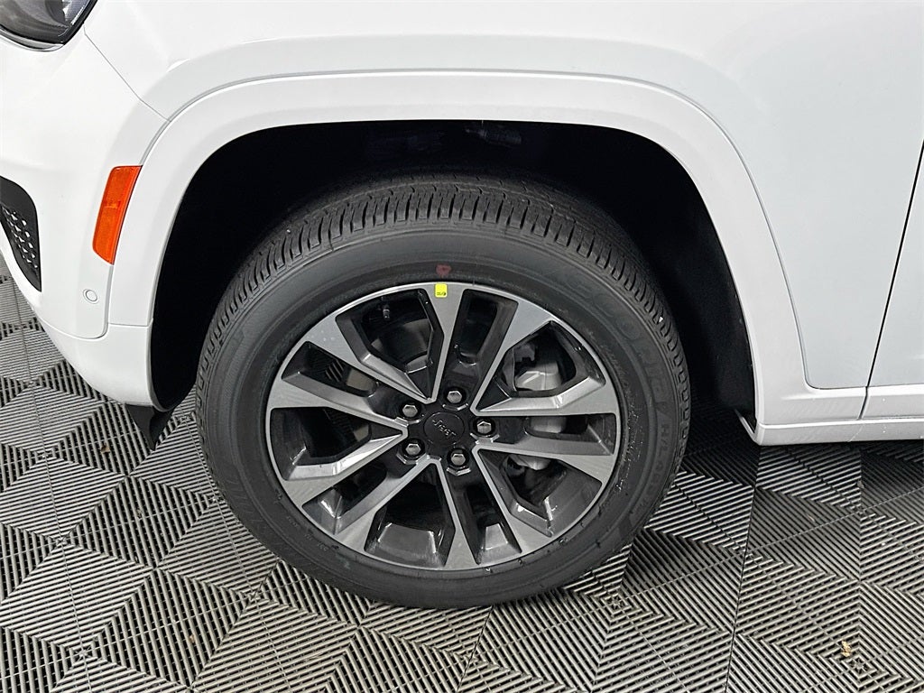 2025 Jeep Grand Cherokee Overland