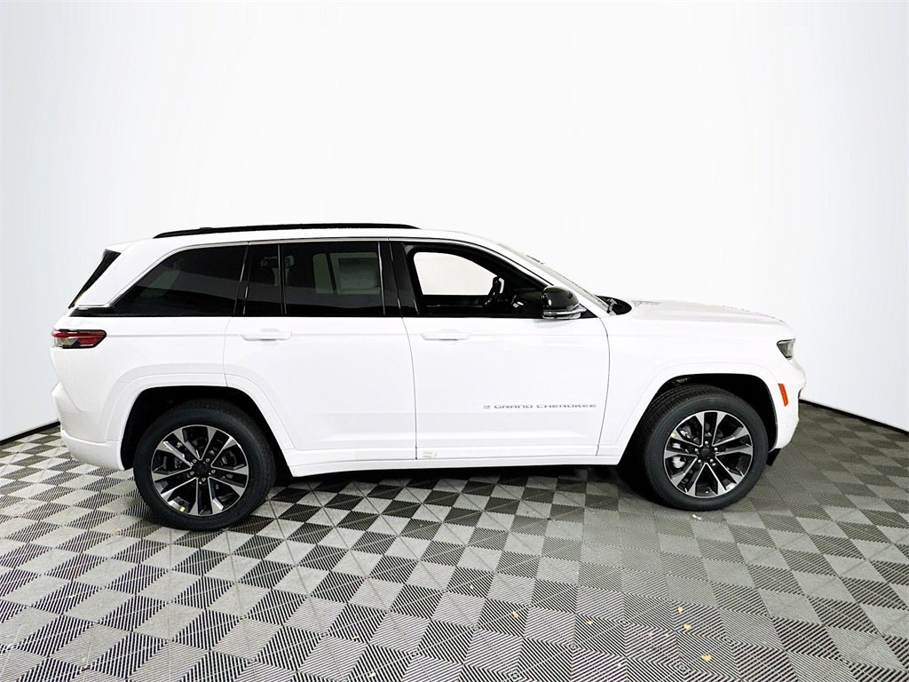 2025 Jeep Grand Cherokee Overland