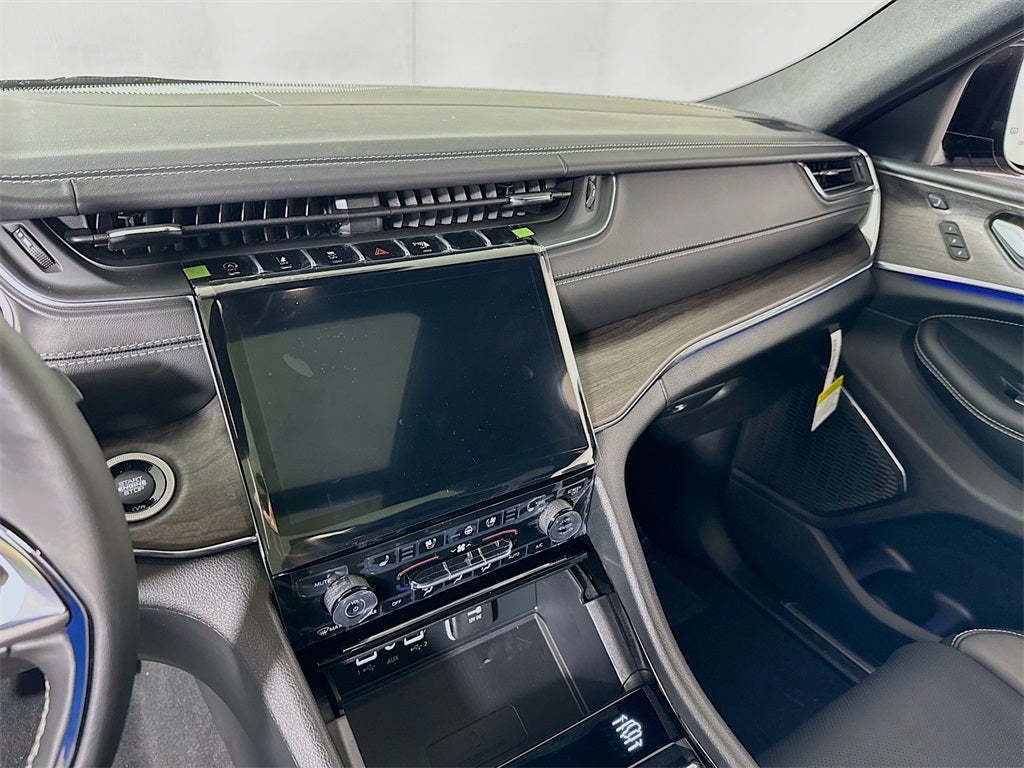 2025 Jeep Grand Cherokee Overland