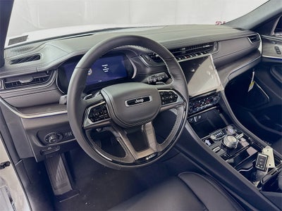 2025 Jeep Grand Cherokee Overland