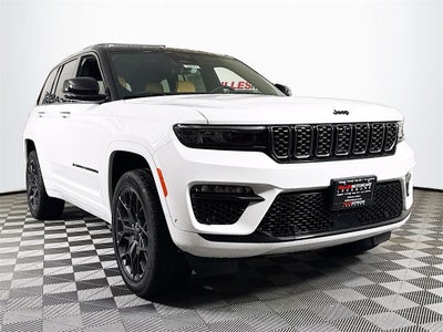 2025 Jeep Grand Cherokee Summit