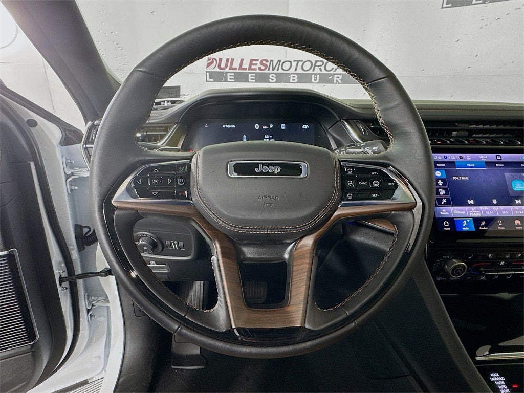 2025 Jeep Grand Cherokee Summit