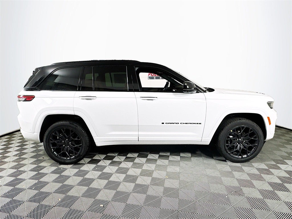 2025 Jeep Grand Cherokee Summit