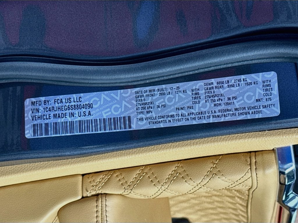 2025 Jeep Grand Cherokee Summit Reserve 4X4