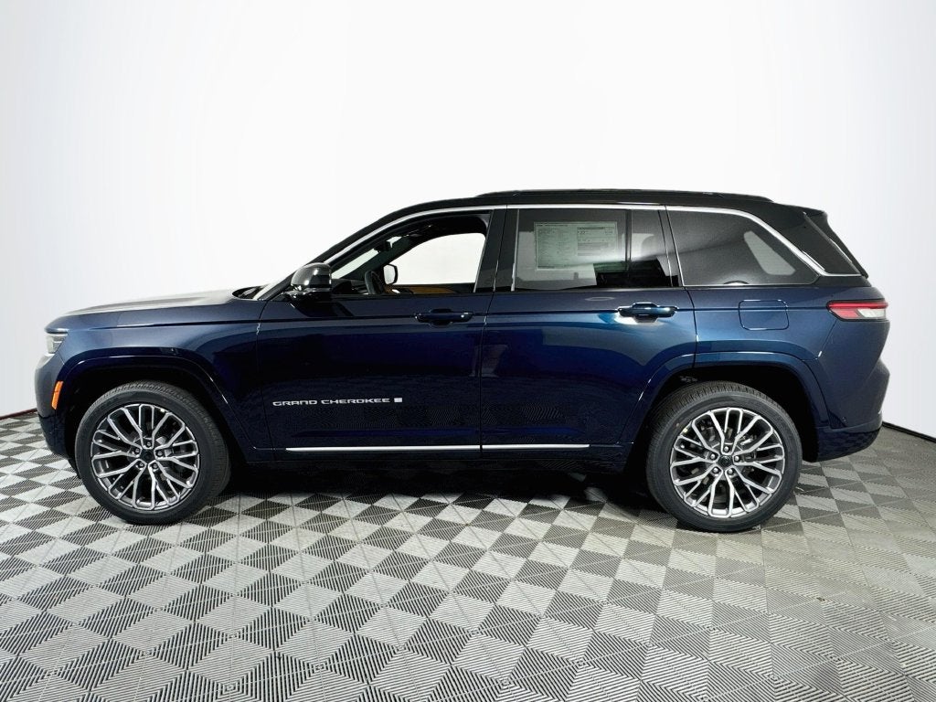 2027 Jeep Grand Cherokee Summit