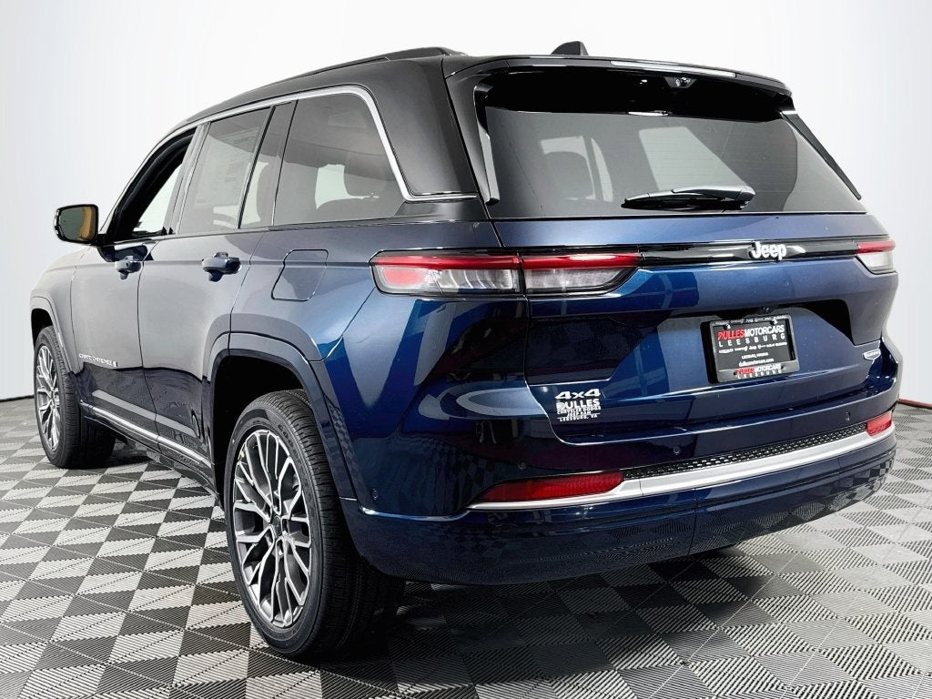 2027 Jeep Grand Cherokee Summit
