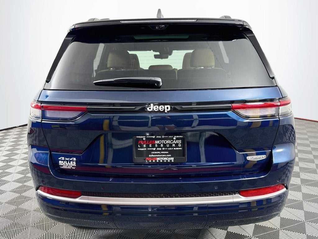 2027 Jeep Grand Cherokee Summit